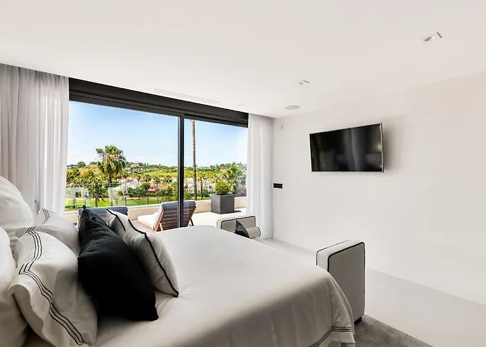 Oak - 6-bedroom With Cinema And Pool Villa *