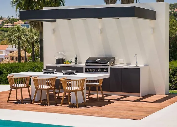 Oak - 6-bedroom With Cinema And Pool Villa Marbella