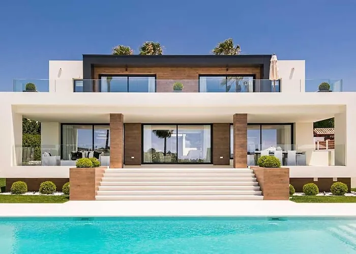 Villa Oak - 6-bedroom With Cinema And Pool