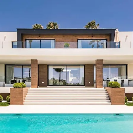 Willa Oak - 6-bedroom With Cinema And Pool